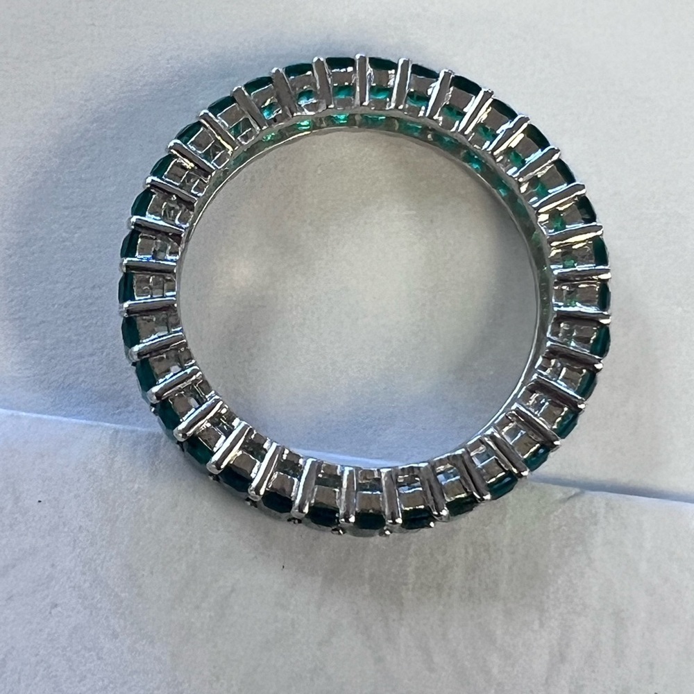 925 Silver Emerald Full Eternity Band | Emerald Cut Gemstone - Picture 4 of 6